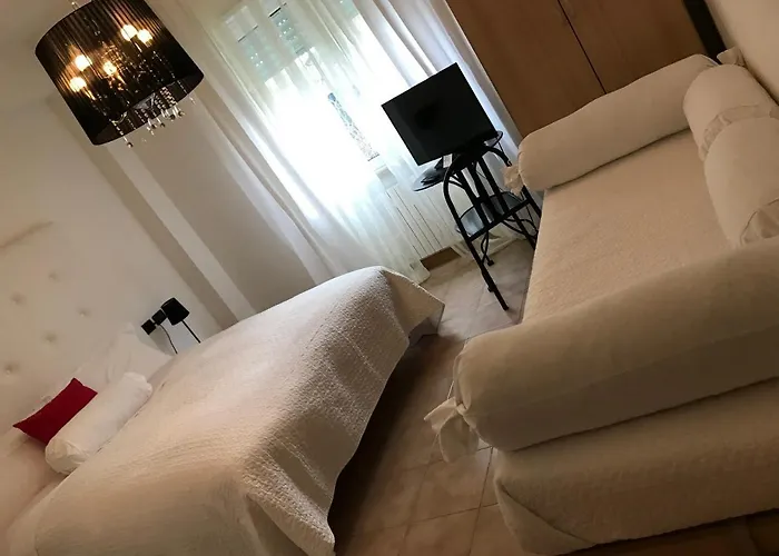 Ascoli Bonjour B&b-apartment Con Parcheggio Privato&giardino